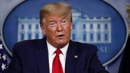 Τραμπ : Θεωρεί ότι η πανδημία είναι υπό έλεγχο, πιέζει να ανοίξουν τα σχολεία