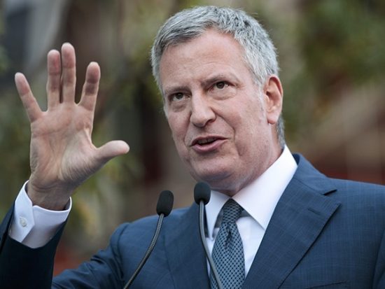 ΗΠΑ: Πρόστιμα σε όσους αρνούνται να φορέσουν μάσκα στην Νέα Υόρκη