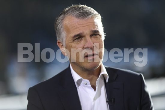 Τραπεζίτες εναντίον τηλεργασίας: «Πλήττει την εταιρική κουλτούρα»