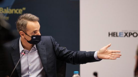 Μητσοτάκης – ΔΕΘ: Θα εμβολιαστώ πρώτος εγώ και η οικογένειά μου