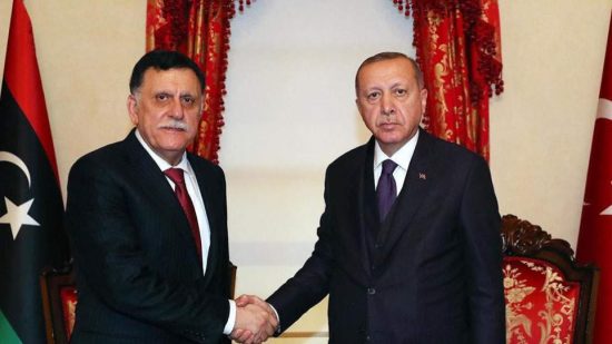 Παραίτηση έκπληξη: Ο Σάρατζ, ο λίβυος φίλος του Ερντογάν που τα έδωσε όλα, τώρα βγαίνει από τη μέση