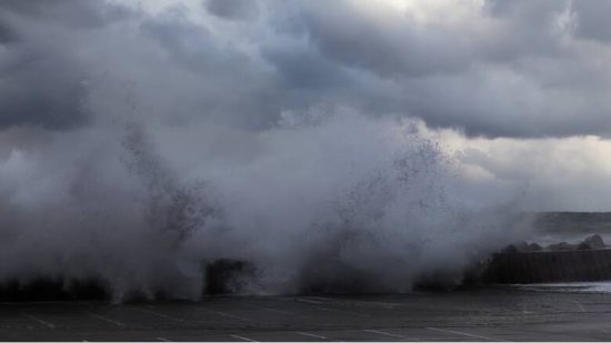 Κακοκαιρία Ιανός: Φτάνει τη νύχτα στην Αττική – Σε έκτακτη ανάγκη Ζάκυνθος, Κεφαλονιά, Ιθάκη