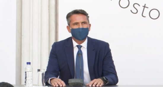 Παπαστράτος: Ξεκινά μεγάλο πρόγραμμα στήριξης της μικρής λιανικής – Πίστωση €10 εκατ.