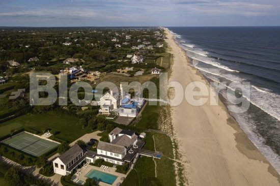 Χάμπτονς: Η πανδημία «εκτοξεύει» τις τιμές ακινήτων στον παραθεριστικό παράδεισο της Νέας Υόρκης