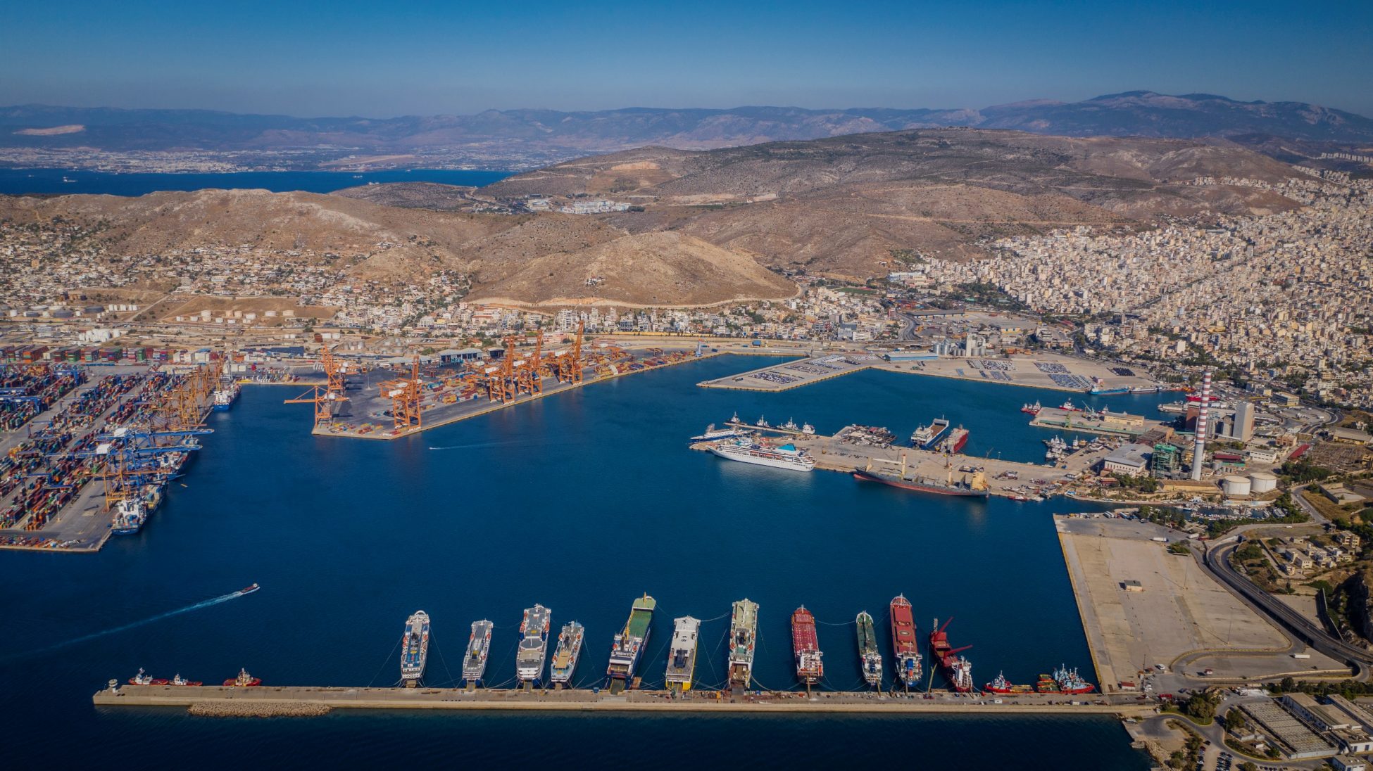 ΕΝΕΔΕΠ για Συλλογική Σύμβαση Εργασίας στο λιμάνι του Πειραιά: «Έσπασε η αδιαλλαξία»