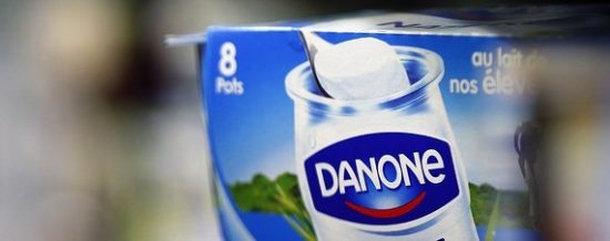 Danone: Evian και βρεφικό γάλα «ανεβάζουν» τις εκτιμήσεις για τα έσοδα