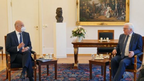 Δένδιας: Στο Βερολίνο ο υπουργός Εξωτερικών – Επαφές με Σταϊνμάιερ