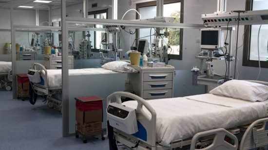 Κορωνοϊός: 602 νεκροί μέσα στον Νοέμβριο – Υπό ασφυκτικό κλοιό τα νοσοκομεία