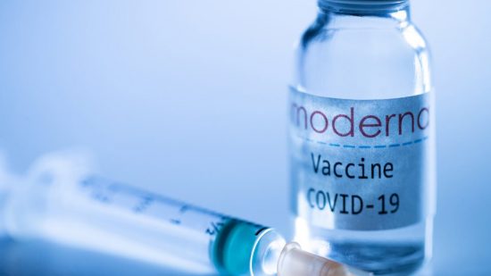 Κορωνοϊός – Έρευνα: Τι δείχνει για τα αντισώματα σε εμβολιασμένους με Moderna