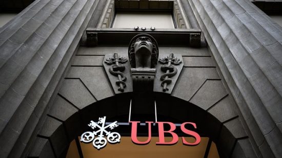 UBS: 2021 – Νηνεμία μετά την καταιγίδα; Πού να επενδύσετε και τι να αποφύγετε