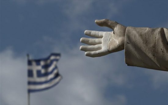 Ελλάδα των μνημονίων: Τι διατήρησε την παρατεταμένη κρίση – Τα 13 βασικά συμπεράσματα του ΟΕΕ