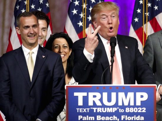 ΗΠΑ: Ο Κόρεϊ Λεβαντόφκσι σύμβουλος του προέδρου Τραμπ θετικός στον κορωνοϊό