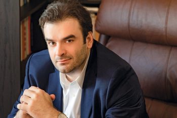 Τα νέα στοιχήματα Πιερρακάκη: Ψηφιακή Βίβλος και στις τράπεζες για τους πολίτες Τα νέα στοιχήματα Πιερρακάκη: Ψηφιακή Βίβλος και στις τράπεζες για τους πολίτες