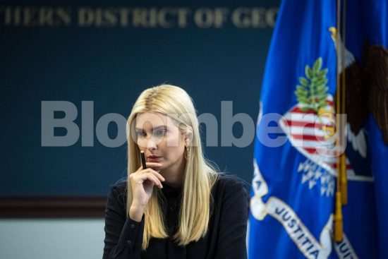 Ιβάνκα Τραμπ: Αντιμέτωπη με νέες κατηγορίες