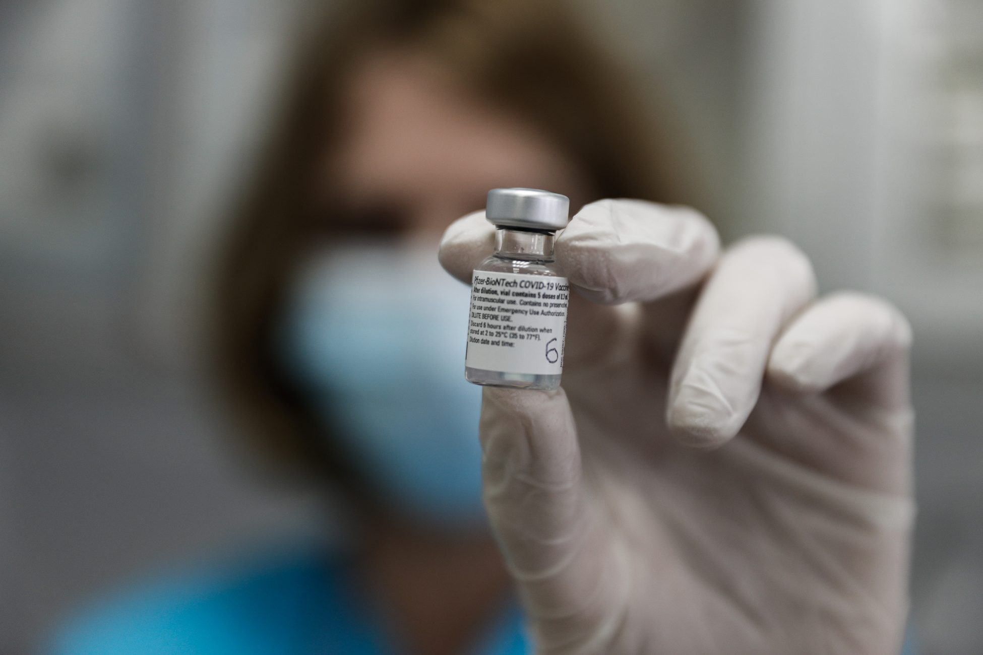Κορωνοϊός: Pfizer και BioNTech θα προσφέρουν το εμβόλιο σε εθελοντές που έλαβαν εικονικό φάρμακο