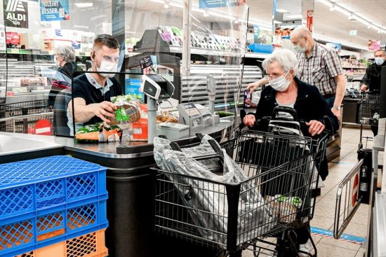 Γερμανία: Τρίτη διαδοχική πτώση για την καταναλωτική εμπιστοσύνη 