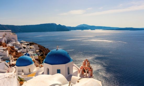 Οι ξένοι επενδυτές συνεχίζουν να βλέπουν ευκαιρίες στον ελληνικό τουρισμό