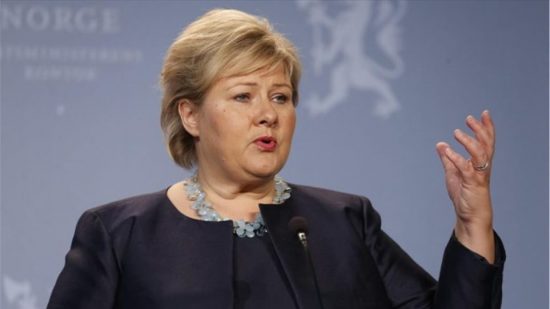 Νορβηγία: Απαγορεύει την πώληση αλκοόλ σε μπαρ και τις επισκέψεις στα σπίτια