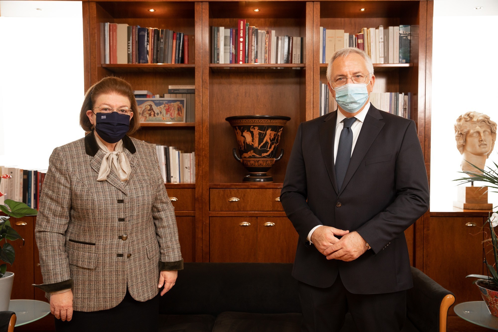 COSMOTE: Δωρεάν ασύρματο Internet για τους επισκέπτες στον αρχαιολογικό χώρο της Ακρόπολης και στο Ηρώδειο