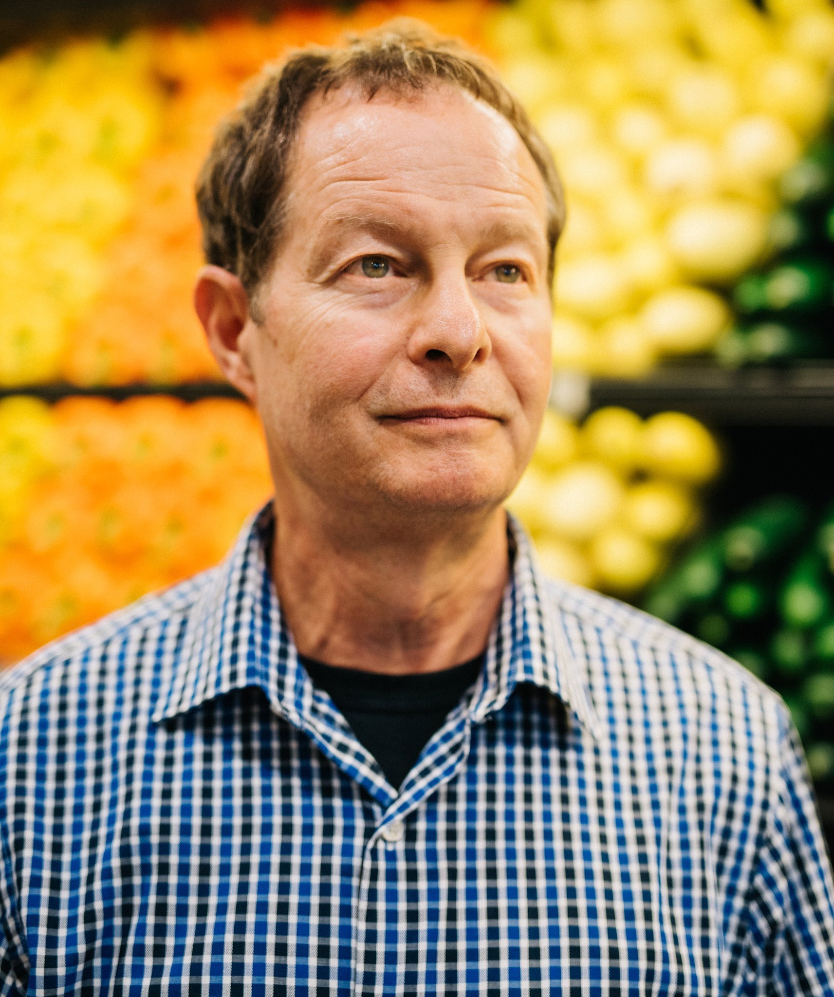 Ιδρυτής της Whole Foods: Εξηγεί γιατί το να είσαι CEO «δεν σε κάνει θεό» – Σήμερα είναι υπάλληλος του Τζεφ Μπέζος