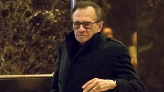 Λάρι Κινγκ: Ο «θρύλος» των τοκ σόου – Αυτή είναι η ιστορία του