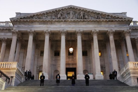 Οι ΗΠΑ γυρίζουν σελίδα: Υπό πρωτοφανείς συνθήκες η ορκωμοσία Μπάιντεν