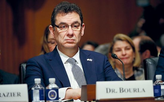 Άλμπερτ Μπουρλά (Pfizer): Στη φάση 2 των μελετών το φάρμακο για τον κορωνοϊό