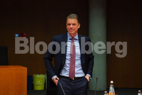 Deutsche Bank: Ανακοίνωσε κέρδη για πρώτη φορά από το 2014