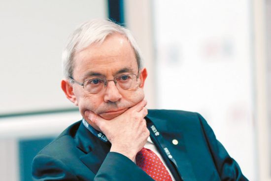 Αλλάζει το σύστημα κατάρτισης ΟΑΕΔ: Επιδότηση μισθού και αναβάθμιση δεξιοτήτων