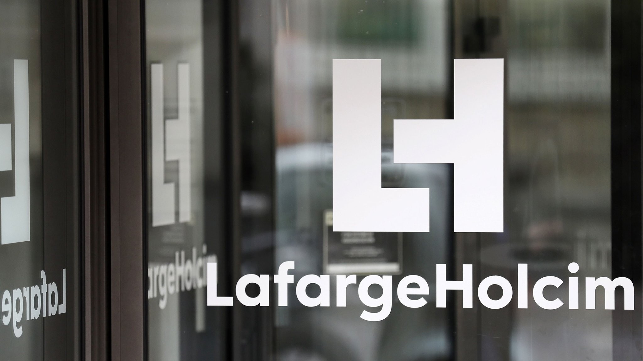Στο εδώλιο η LafargeHolcim – Κατηγορείται για παράβαση κυρώσεων και χρηματοδότηση τρομοκρατίας | Ειδήσεις για την Οικονομία