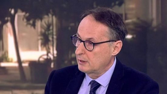 Σύψας: Ίσως χρειαστεί και τρίτη δόση του εμβολίου για τις μεταλλάξεις