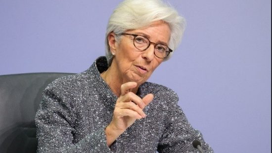 Λαγκάρντ: Σε σημείο καμπής η ΕΚΤ για τα επιτόκια