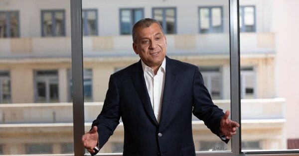 Βύρων Νικολαΐδης: Νέο μεγάλο συμβόλαιο του ομίλου Peoplecert με τη γαλλική κυβέρνηση