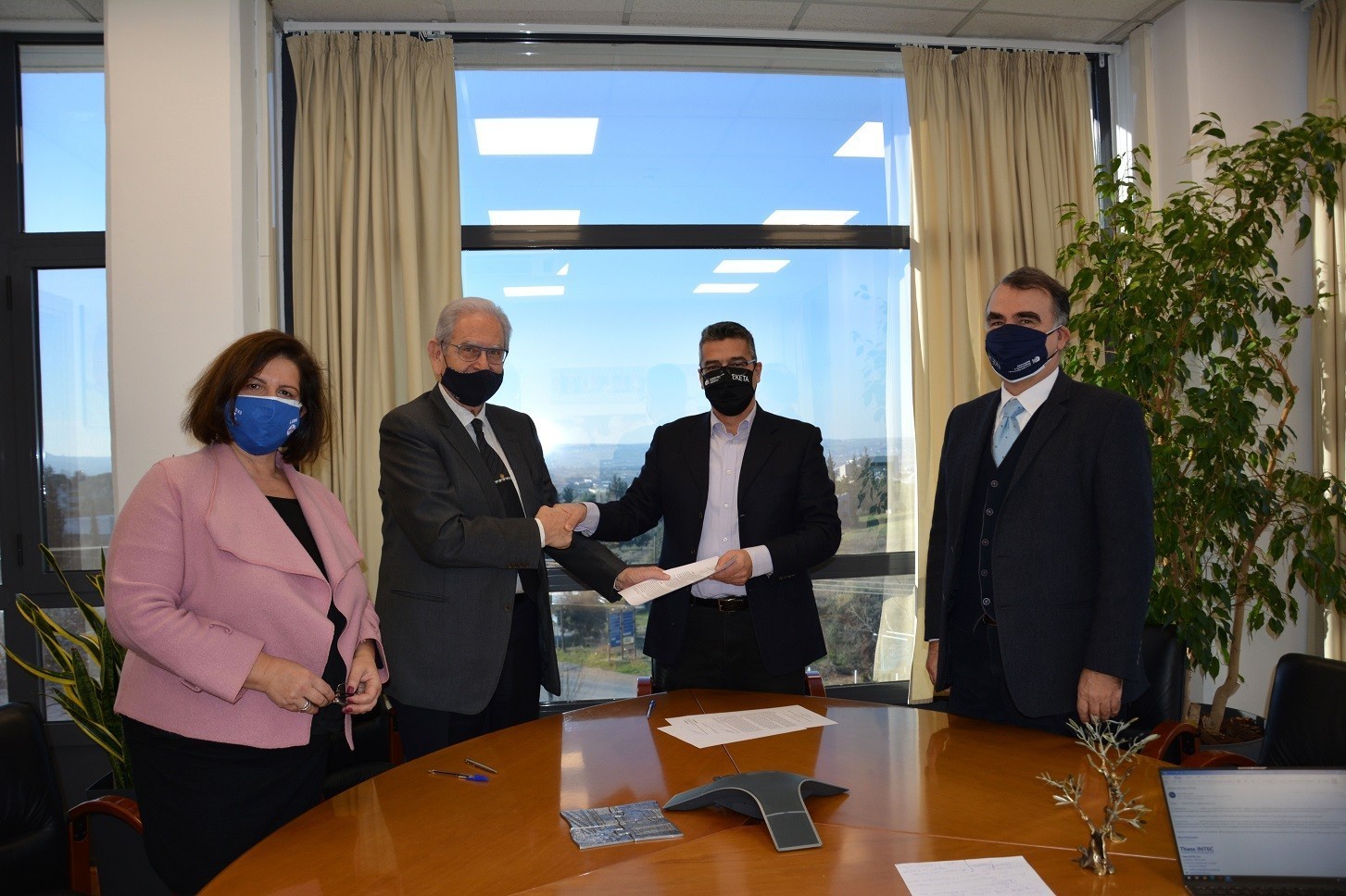 Yπογραφή Μνημονίου Συνεργασίας μεταξύ ΕΚΕΤΑ και Thess INTEC