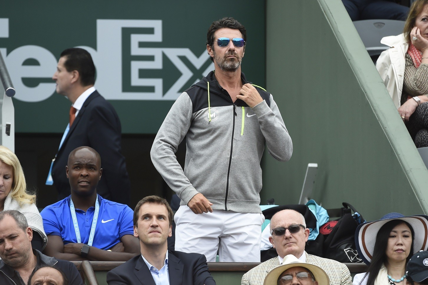 Πατρίκ Μουράτογλου: Ποιος είναι ο εκατομμυριούχος προπονητής του Τσιτσιπά