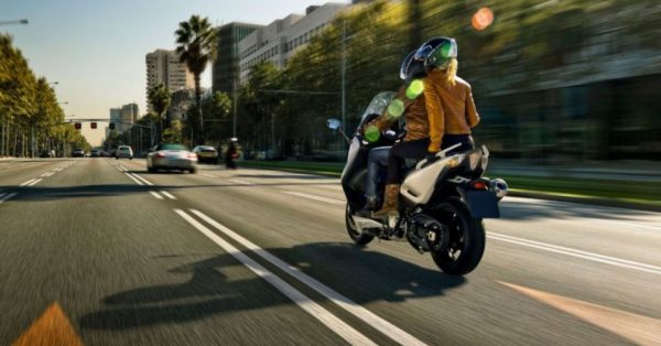 Ισοδυναμία στα διπλώματα: Ποια τα οφέλη σε οικονομία, τουρισμό και υγεία των πολιτών