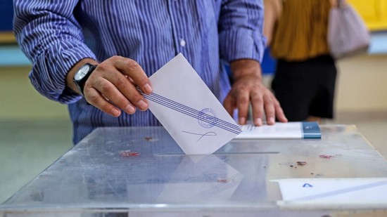 Δημοσκόπηση MRB: Μεγαλώνει η διαφορά της ΝΔ με τον ΣΥΡΙΖΑ – Θετική αξιολόγηση της συνάντησης Μητσοτάκη – Ερντογάν (vid)