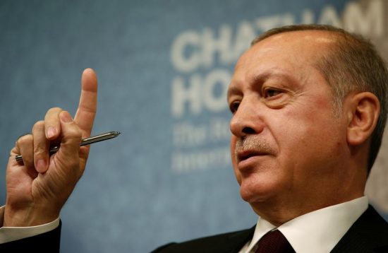 Σε πανικό ο Ερντογάν: «Ξηλώνει» ξανά το οικονομικό επιτελείο – Κατρακυλά στις δημοσκοπήσεις