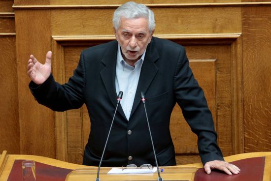 ΣΥΡΙΖΑ: Άνω κάτω η κοινοβουλευτική ομάδα με τις δηλώσεις Δρίτσα για τη 17Ν