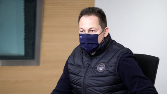 Πέτσας για διαδημοτικές μετακινήσεις: Όταν κάτι δεν λειτουργεί το αλλάζουμε (vid)