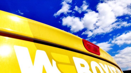 WEBOXIT: Green Courier με οδηγό την ηλεκτροκίνηση και σκοπό τη βιωσιμότητα