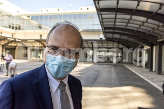 Ιταλία:  Σχεδιάζει κέντρα παραγωγής εμβολίων με κρατική χρηματοδότηση