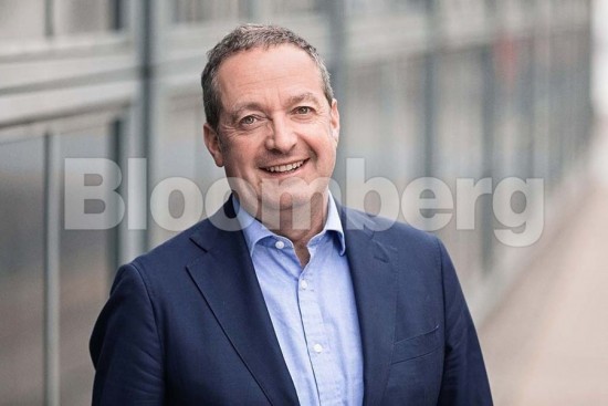 ABN Amro: Πρόστιμο €480 εκατ. για ξέπλυμα χρήματος – Παραιτήθηκε ο CEO της Danske Bank