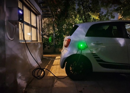 Κινούμαι Ηλεκτρικά: Πότε έρχονται οι νέες αυξημένες επιδοτήσεις για οχήματα