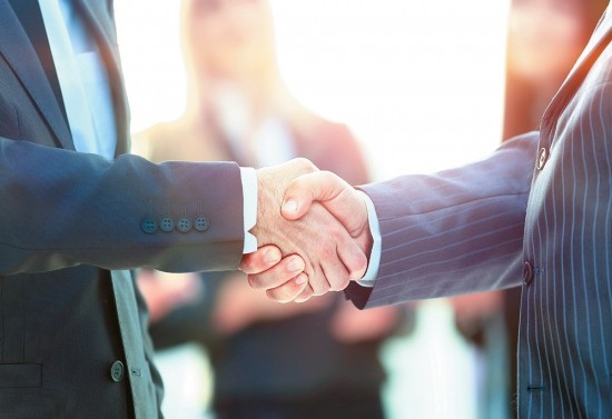 Ποια deals του 2021 έμειναν «προίκα» για τη νέα χρονιά