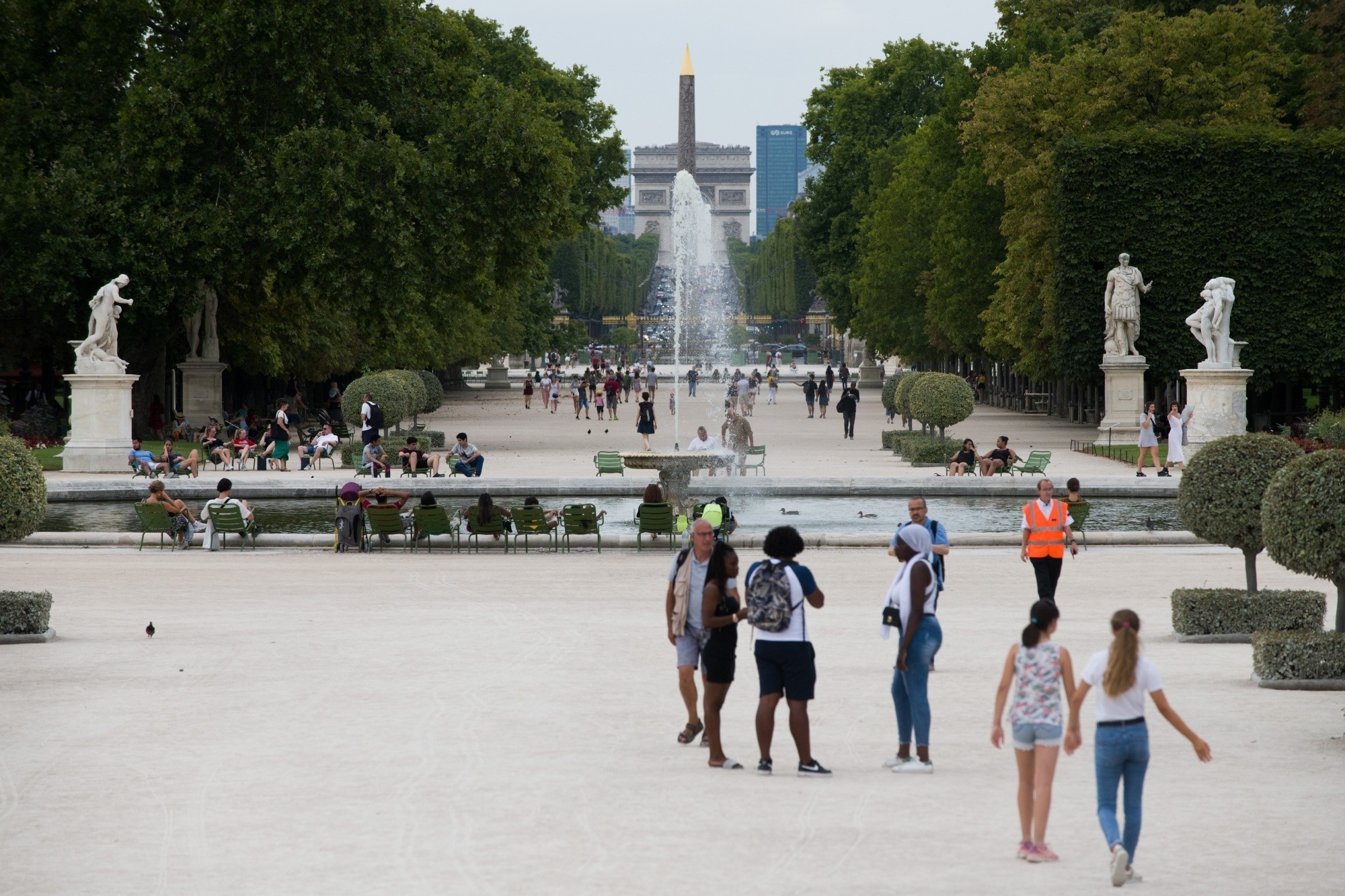 Γαλλία: Η ΕΕ πρέπει να συντάξει τη λίστα των «πράσινων» τρίτων χωρών μέχρι τις 9 Ιουνίου