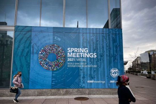 Τι προγραμματίζουν ΔΝΤ και Παγκόσμια Τράπεζα για την οικονομία στη μετά πανδημία εποχή
