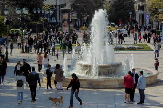 Lockdown: «Στο τραπέζι» εμπορικά κέντρα, φροντιστήρια και click inside