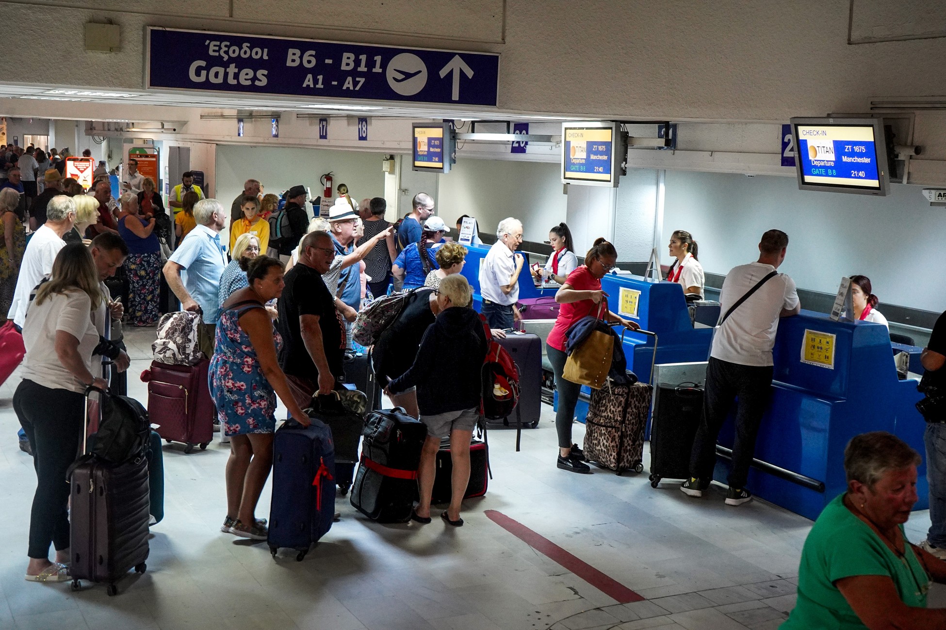 Άνοιγμα τουρισμού: Η Ελλάδα μέσα στους 18 ασφαλείς προορισμούς για τους Βρετανούς