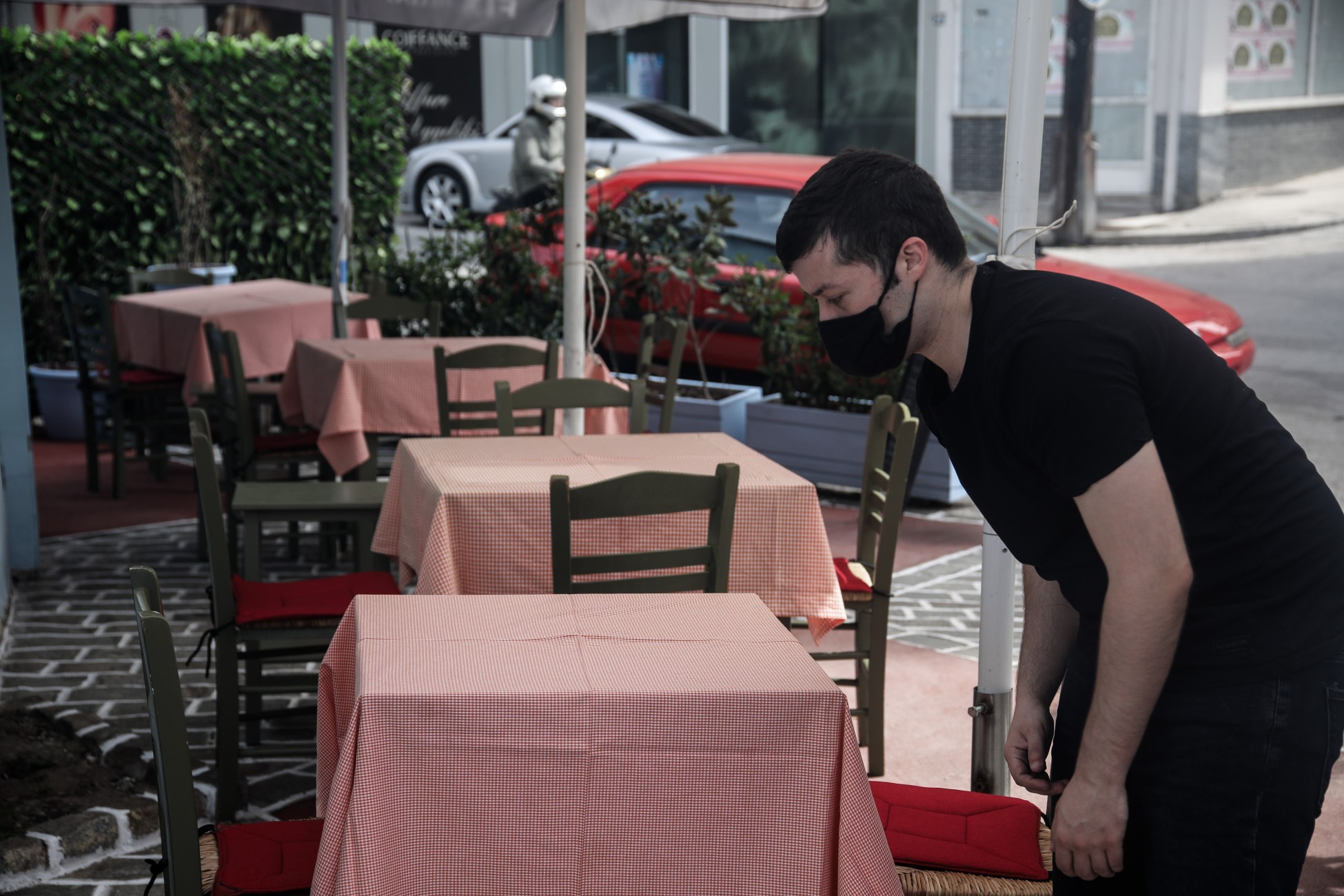 Άρση μέτρων: Τι αλλάζει από σήμερα Σάββατο 19 Ιουνίου –  Όσα θα ισχύσουν (vid)